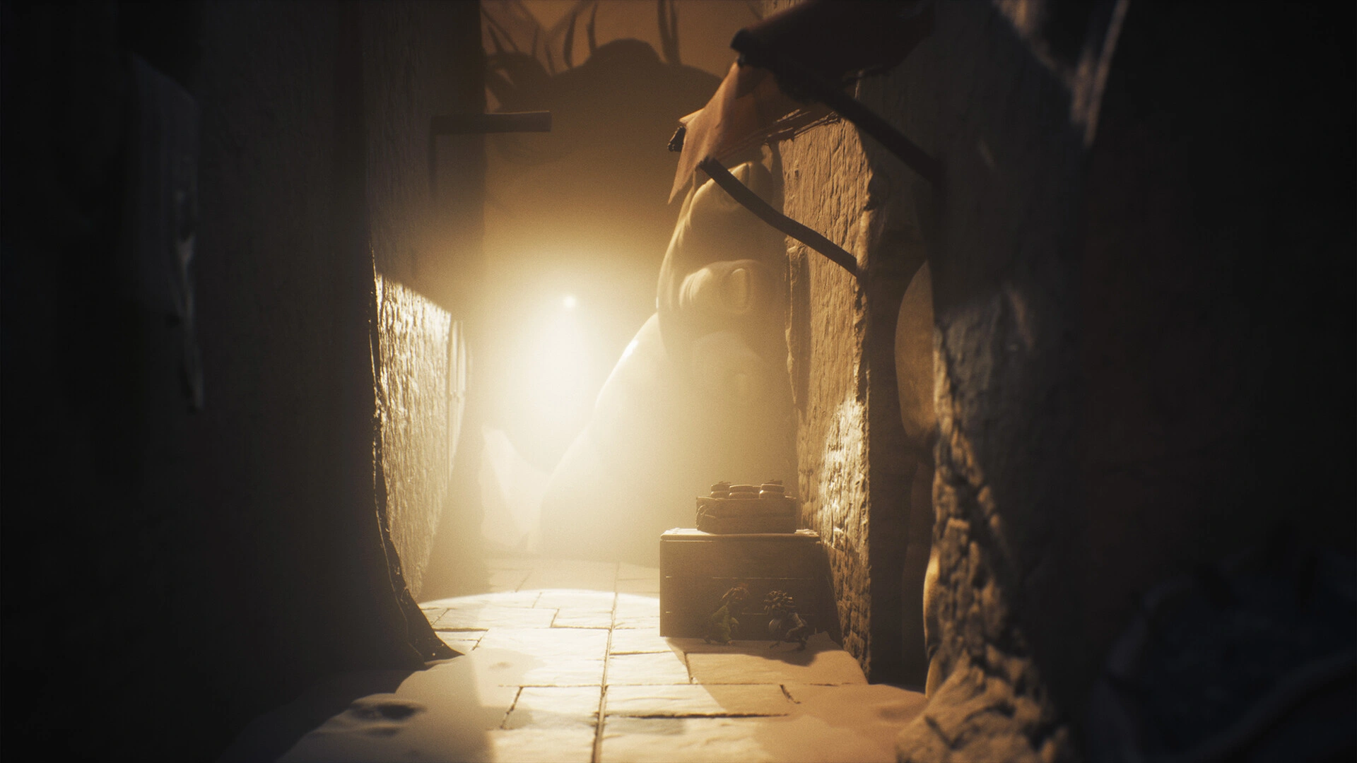 Little Nightmares III Deluxe Edition Build - Additional Image 3